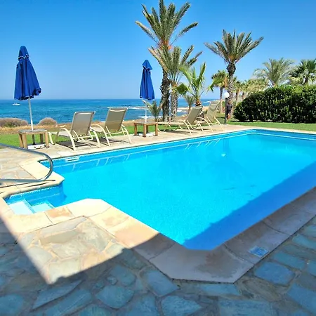 Kymmates Beach Front Villas Paphos Exterior photo